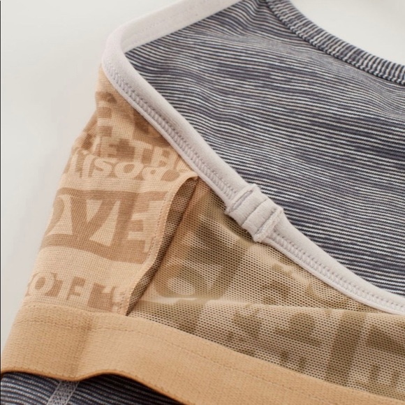 Lululemon Power Y Tank Size 6 - Picture 14 of 14